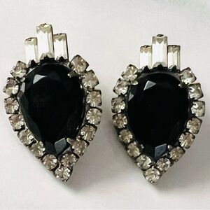 Mid century vintage jet crystal & diamonte rhinestone pierced earrings